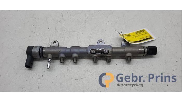 Usagé Système d'injection BMW 1 serie (F20) 118d 2.0 16V Prix € 50,00 Règlement à la marge proposé par Autorec. Gebr. Prins b.v.