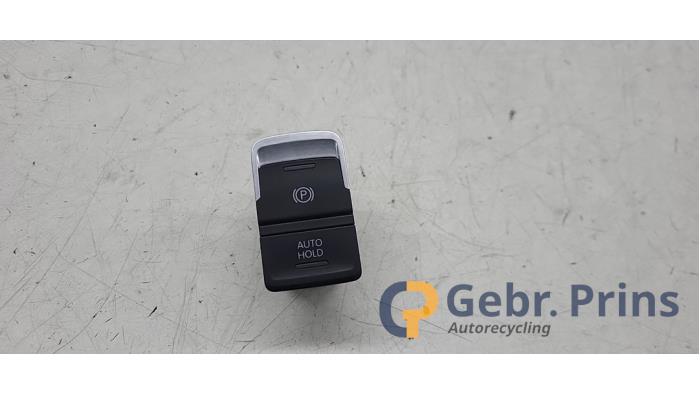 Używane Przelacznik hamulca postojowego Volkswagen Passat Variant (3G5) 1.4 GTE 16V Cena € 15,00 Procedura marży oferowane przez Autorec. Gebr. Prins b.v.