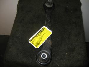 Used Rear torque rod, right Seat Leon (1P1) 1.9 TDI 105 Price € 20,00 Margin scheme offered by Autorec. Gebr. Prins b.v.