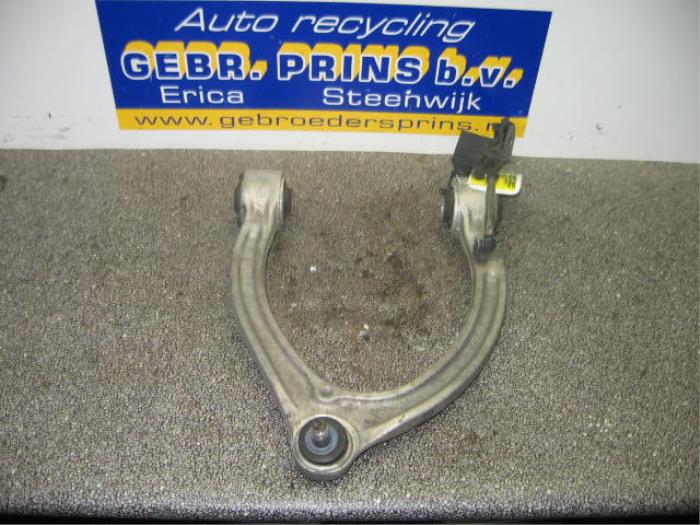 Front upper wishbone, left from a Mercedes-Benz S (W221) 3.0 S-320 CDI 24V 2008