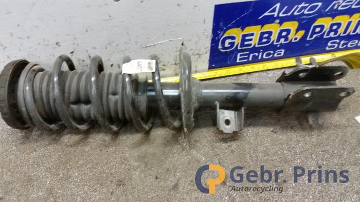 Used Chevrolet Spark 1.0 16V Bifuel Front shock absorber rod, right
