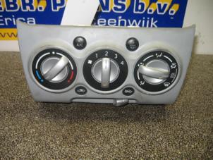 Usados Panel de control de calefacción Suzuki Alto (GF) 1.0 12V Precio € 25,00 Norma de margen ofrecido por Autorec. Gebr. Prins b.v.