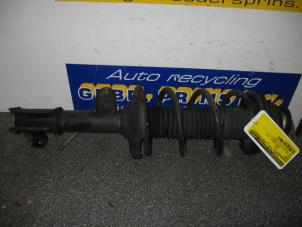 Gebrauchte Stoßdämpferstrebe rechts vorne Suzuki Alto (GF) 1.0 12V Preis € 40,00 Margenregelung angeboten von Autorec. Gebr. Prins b.v.