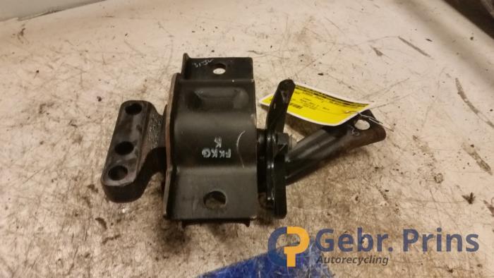 Used Engine mount Hyundai i10 (F5) 1.2i 16V Price € 20,00 Margin scheme offered by Autorec. Gebr. Prins b.v.