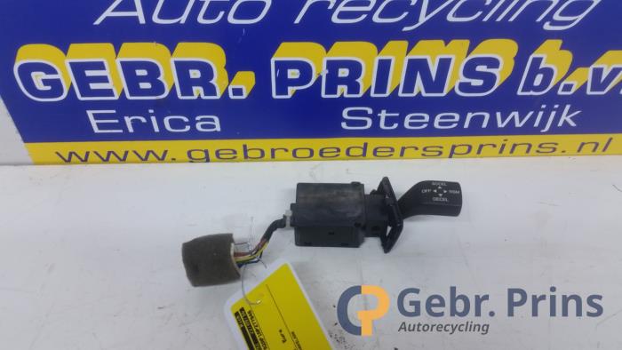 Gebrauchte Tempomat Ssang Yong Rexton Preis € 25,00 Margenregelung angeboten von Autorec. Gebr. Prins b.v.