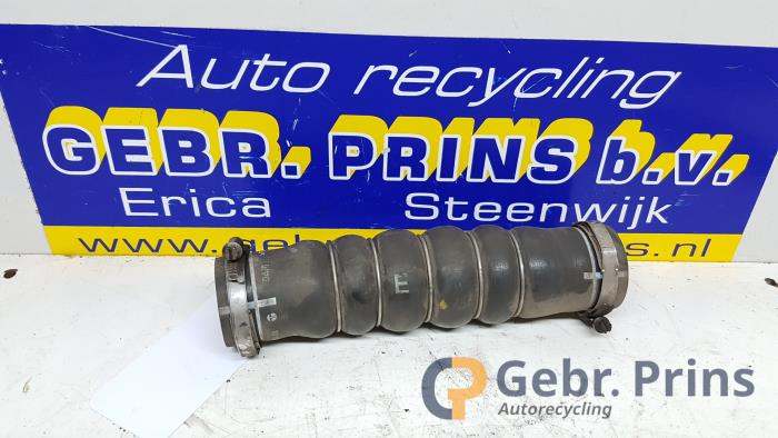 Gebrauchte Intercooler Schlauch Peugeot 508 SW (8E/8U) 1.6 HDiF 16V Preis € 15,00 Margenregelung angeboten von Autorec. Gebr. Prins b.v.