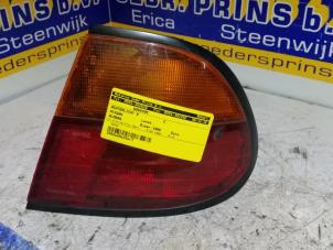 Używane Tylne swiatlo pozycyjne prawe Nissan Almera (N15) 1.4 GX 16V Cena € 10,00 Procedura marży oferowane przez Autorec. Gebr. Prins b.v.