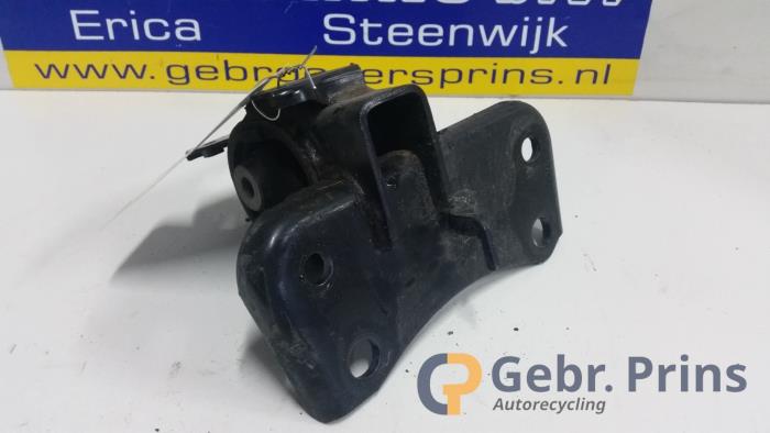Gearbox mounts with gearbox code 2B stock | ProxyParts.com
