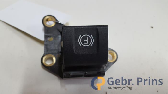Gebrauchte Handbremse Schalter Toyota Avensis Preis € 20,00 Margenregelung angeboten von Autorec. Gebr. Prins b.v.