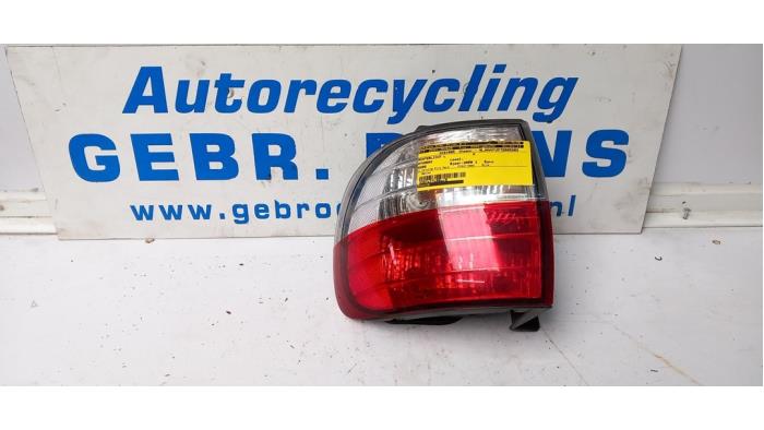 Taillight, left from a Hyundai H-1/H-200 2.5 CRDi Powervan 2009
