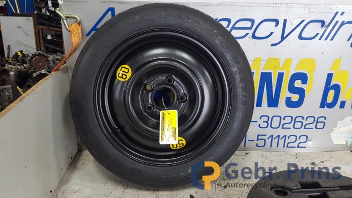 Używane Kolo dojazdowe Kia Pro cee'd (EDB3) 1.6 CVVT 16V Cena € 75,00 Procedura marży oferowane przez Autorec. Gebr. Prins b.v.
