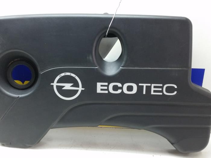 Pokrywa silnika z Opel Adam 1.0 Ecotec 12V SIDI Turbo 2015