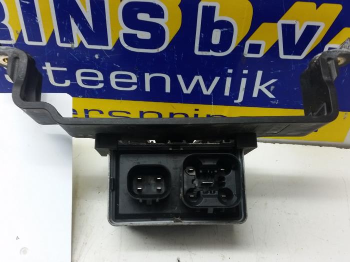 Glow plug relay Ford Transit Custom 2.2 TDCi 16V CC1112B533AB