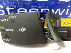 Used Radio remote control Ford Focus C-Max 2.0 TDCi 16V Price € 11,00 Margin scheme offered by Autorec. Gebr. Prins b.v.