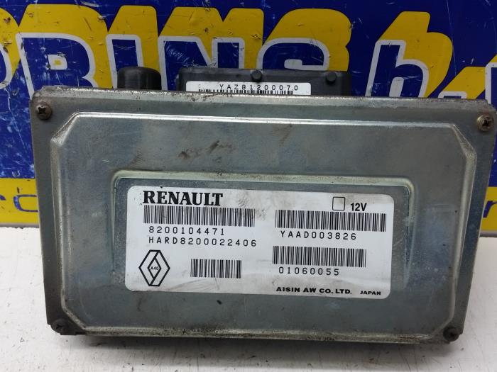 Ordinateur réservoir automatique d'un Renault Laguna II Grandtour (KG) 3.0 V6 24V 2001