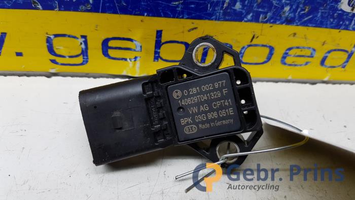 Boost pressure sensor Volkswagen Touran 1.6 TDI 16V 0281002977 CAY