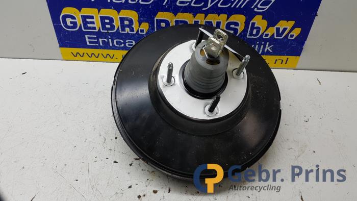 Usagé Servo frein Ford Focus 3 Wagon Prix € 40,00 Règlement à la marge proposé par Autorec. Gebr. Prins b.v.