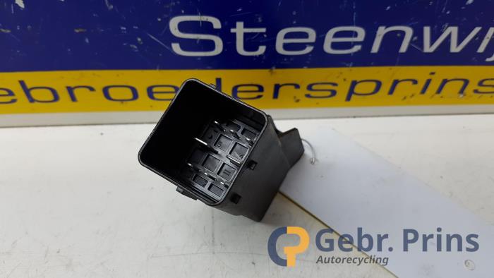 Glow plug relay Citroen C3 1.6 HDi 92 9652021180