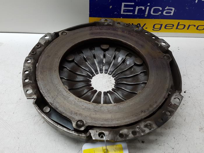 Pressure plate from a Seat Ibiza ST (6J8) 1.4 16V 2011