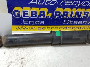 Used Rear shock absorber, left Renault Kangoo Express (FW) 1.5 dCi 70 Price € 20,00 Margin scheme offered by Autorec. Gebr. Prins b.v.