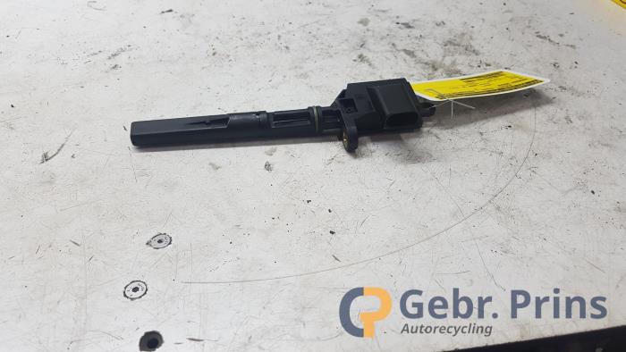 Begagnade Kamaxelsensor Volkswagen Polo IV (9N1/2/3) 1.4 TDI 80 Pris € 30,00 Marginaltabell erbjuds av Autorec. Gebr. Prins b.v.