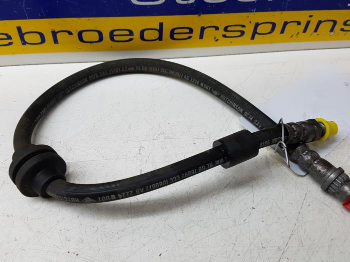 Front brake hose from a Renault Twingo III (AH) 1.0 SCe 70 12V 2015