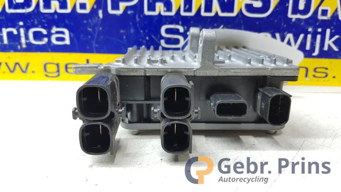 Used Power steering computer Renault Twingo III (AH) 1.0 SCe 70 12V Price € 50,00 Margin scheme offered by Autorec. Gebr. Prins b.v.