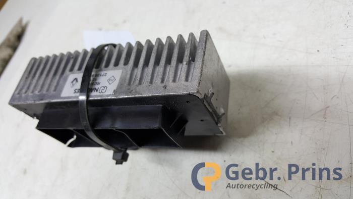 Glow plug relay Opel Vivaro 1.6 CDTI 95 Euro 6 271206395R