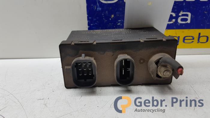Glow plug relay Fiat Ducato 7700790579