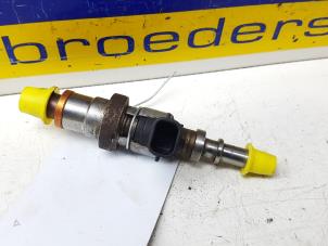 Used Adblue Injector Renault Kangoo Price € 50,00 Margin scheme offered by Autorec. Gebr. Prins b.v.