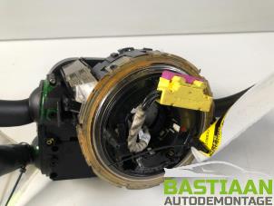 Usagé Ressort tournant airbag Audi A4 Avant (B7) 2.5 TDI V6 24V Prix € 60,00 Règlement à la marge proposé par Bastiaan Autodemontage