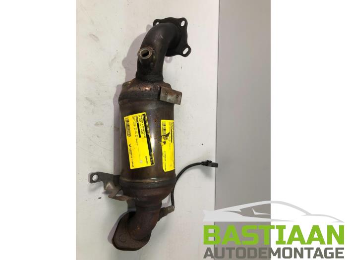 Used Front pipe + catalyst Volkswagen Golf VI (5K1) 1.2 TSI BlueMotion Price on request offered by Bastiaan Autodemontage