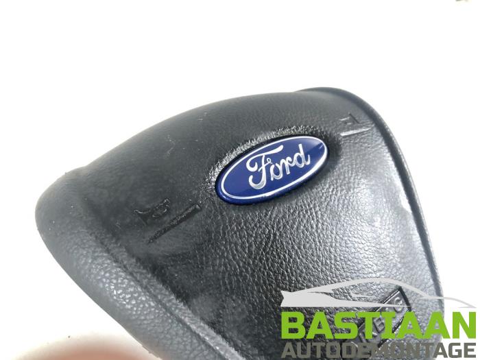 Airbag izquierda (volante) de un Ford Fiesta 7 1.5 TDCi 85 2017