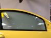 Vitre portière 2portes droite d'un Peugeot 107, 2005 / 2014 1.0 12V, Berline avec hayon arrière, Essence, 998cc, 50kW (68pk), FWD, 384F; 1KR, 2005-06 / 2014-05, PMCFA; PMCFB; PNCFA; PNCFB 2007