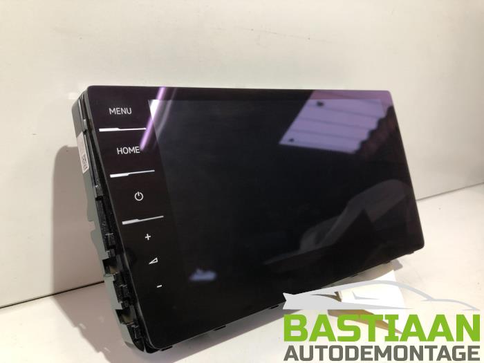 Controlador de pantalla multimedia de un Volkswagen Golf VII (AUA) 2.0 R-line 4Motion 16V 2020