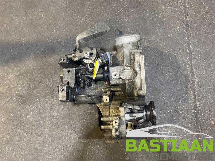 Usagé Boîte de vitesse Volkswagen Polo V (6R) 1.2 TDI 12V BlueMotion Prix € 171,00 Règlement à la marge proposé par Bastiaan Autodemontage
