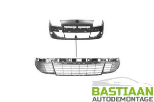 New Grille Renault Scénic III (JZ) 1.5 dCi 105 Price € 30,24 Inclusive VAT offered by Bastiaan Autodemontage