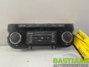 Used Air conditioning control panel Skoda Octavia Combi (1Z5) 1.2 TSI Price € 64,99 Margin scheme offered by Bastiaan Autodemontage