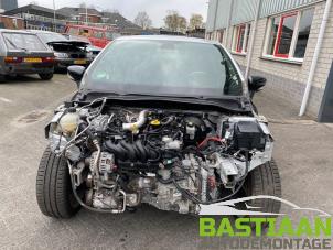 Usagé Pare-brise Renault Clio IV (5R) 1.6 Turbo 16V RS 200 EDC Prix € 149,99 Règlement à la marge proposé par Bastiaan Autodemontage