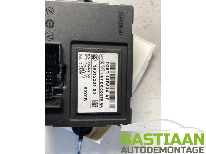 Central electronic Modul van een Volvo V70 (SW) 2.4 20V 170 2002