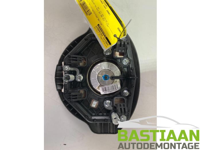 Left airbag (steering wheel) from a Citroën Berlingo 1.6 Hdi 75 16V Phase 1 2008