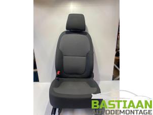 Used Seat, left Skoda Yeti (5LAC) 1.2 TSI 16V Price € 112,49 Margin scheme offered by Bastiaan Autodemontage
