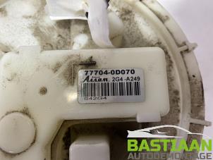 Used Electric fuel pump Toyota Yaris III (P13) 1.33 16V Dual VVT-I Price € 44,99 Margin scheme offered by Bastiaan Autodemontage