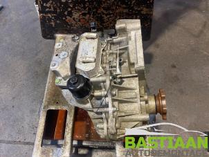 Used Gearbox Volkswagen Touran (1T1/T2) 1.9 TDI 105 Price € 556,00 Margin scheme offered by Bastiaan Autodemontage