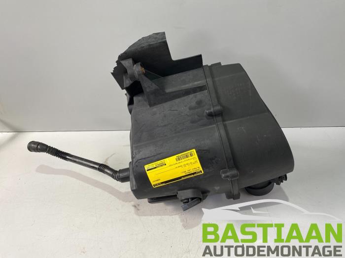 Begagnade Luftfilterhus Volkswagen Polo V (6R) 1.2 TDI 12V BlueMotion Pris € 23,00 Marginaltabell erbjuds av Bastiaan Autodemontage