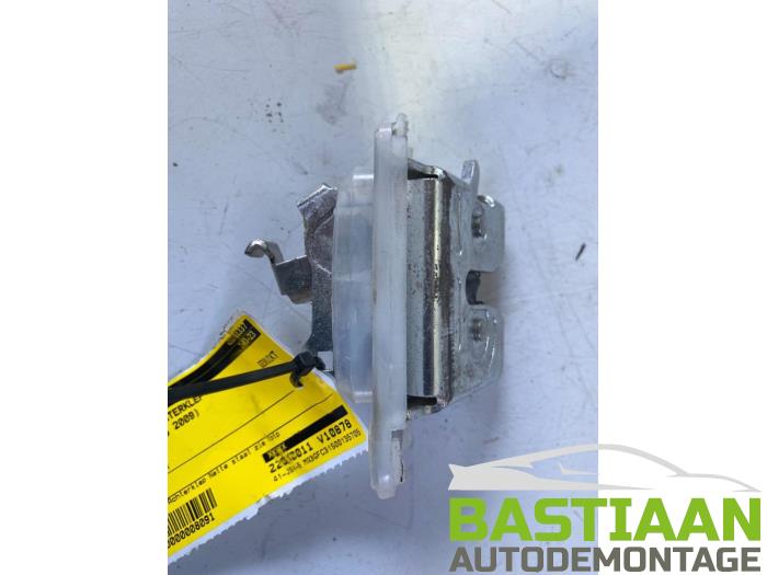 Tailgate lock mechanism Suzuki Alto 1.0 12V 4235435