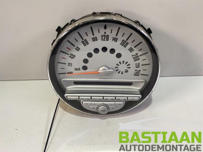 Begagnade Instrumentpanel Mini Clubman (R55) 1.6 Cooper D Pris € 83,00 Marginaltabell erbjuds av Bastiaan Autodemontage