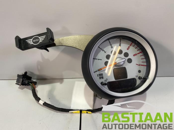 Używane Obrotomierz Mini Clubman (R55) 1.6 Cooper D Cena € 46,00 Procedura marży oferowane przez Bastiaan Autodemontage