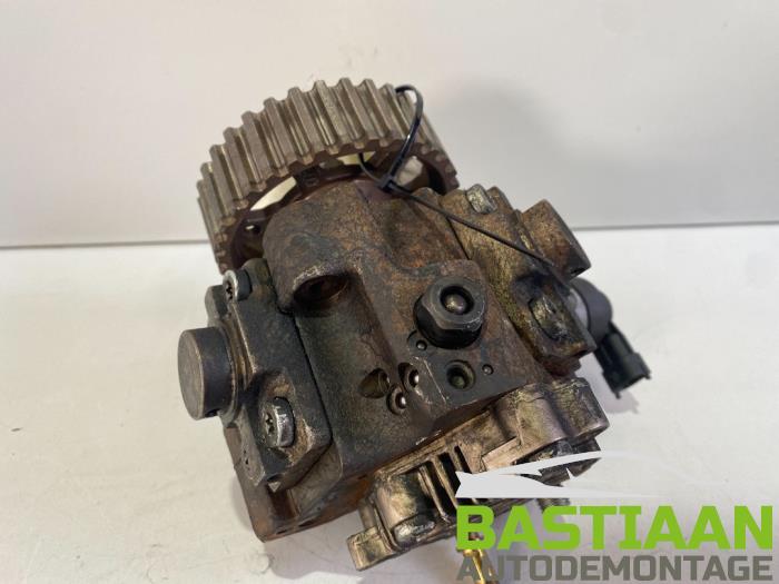 Begagnade Dieselpump Mini Clubman (R55) 1.6 Cooper D Pris € 69,00 Marginaltabell erbjuds av Bastiaan Autodemontage