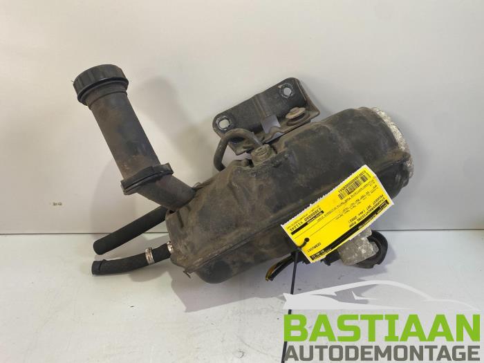 Usagé Pompe direction assistée Peugeot 307 SW (3H) 2.0 16V Prix € 99,00 Règlement à la marge proposé par Bastiaan Autodemontage